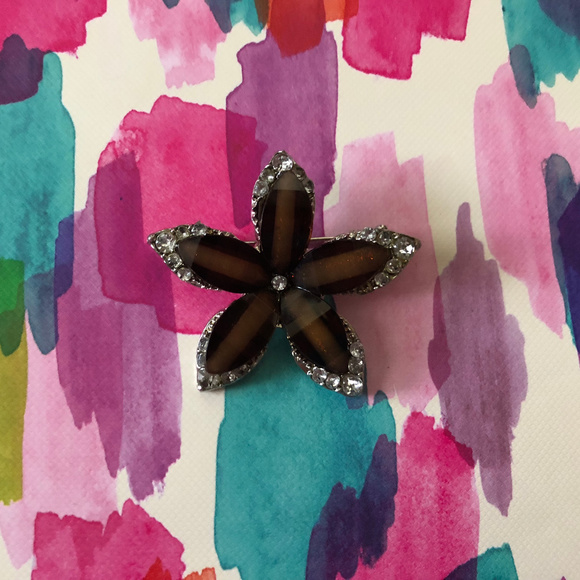 Brown Flower Brooch with Clear Stones - Picture 2 of 3